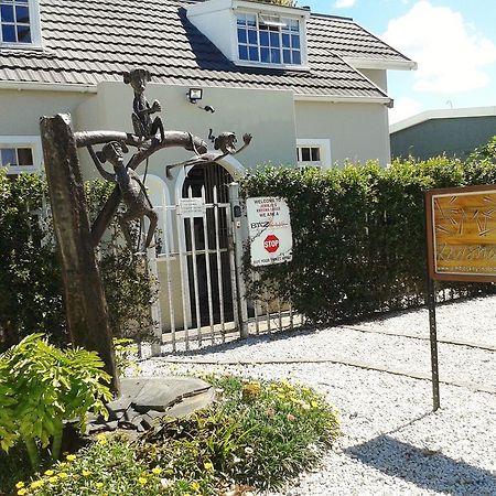 Jembjo'S Knysna Lodge & Backpackers Dış mekan fotoğraf