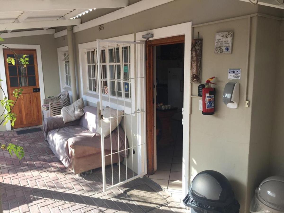 Jembjo'S Knysna Lodge & Backpackers Dış mekan fotoğraf