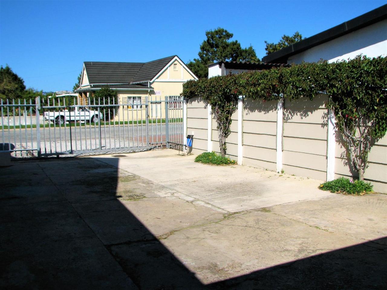 Jembjo'S Knysna Lodge & Backpackers Dış mekan fotoğraf