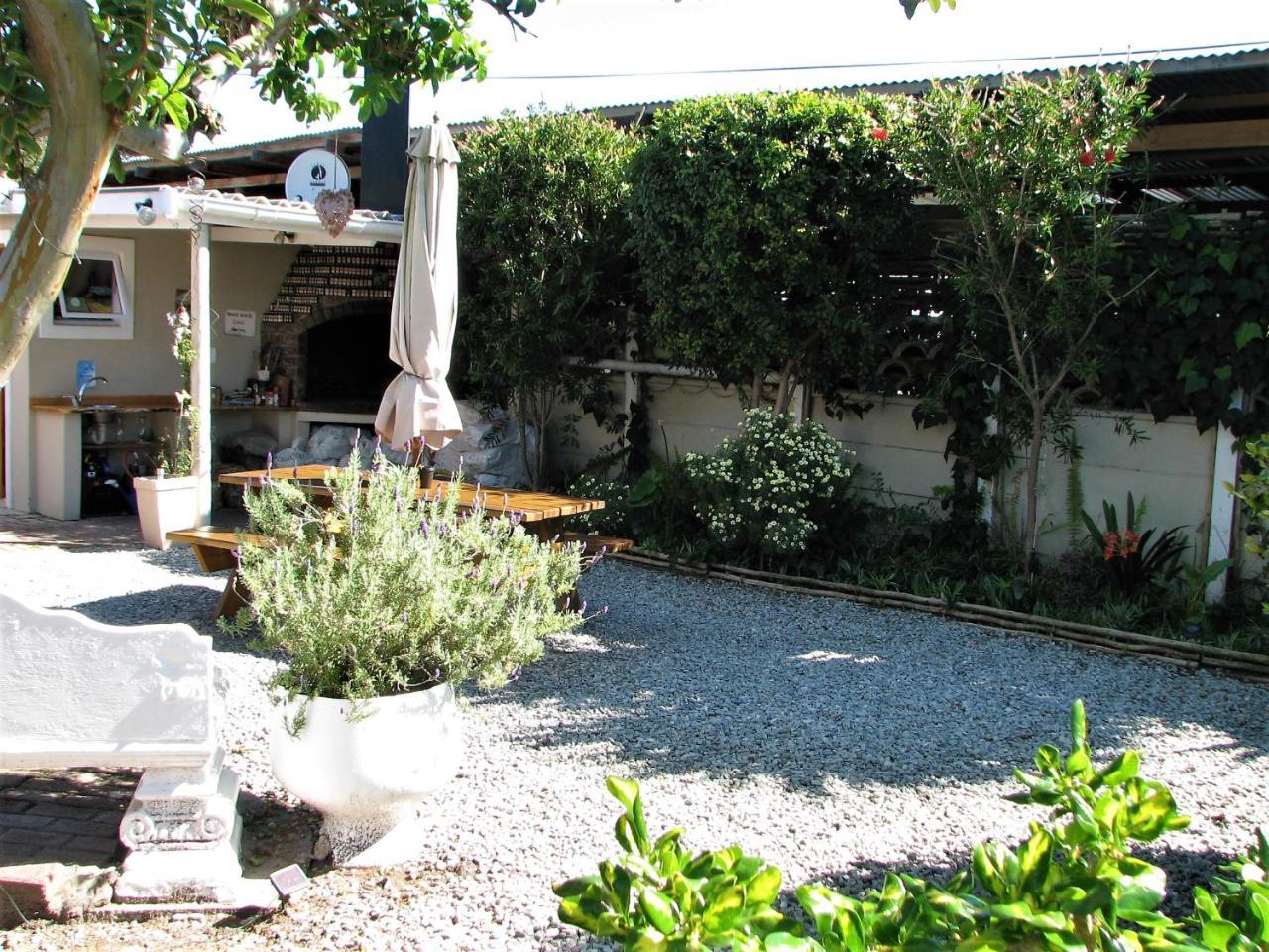 Jembjo'S Knysna Lodge & Backpackers Dış mekan fotoğraf