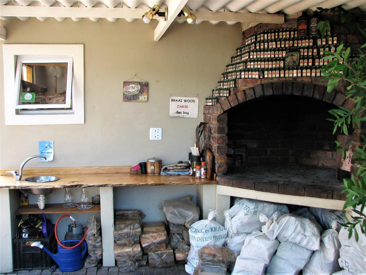 Jembjo'S Knysna Lodge & Backpackers Dış mekan fotoğraf