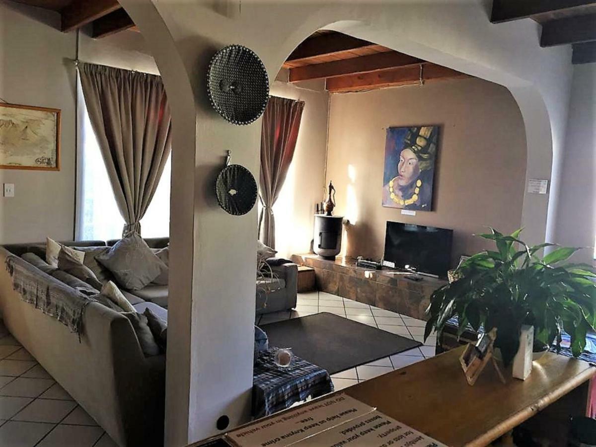 Jembjo'S Knysna Lodge & Backpackers Dış mekan fotoğraf
