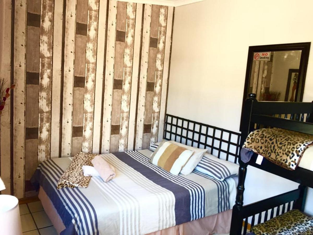 Jembjo'S Knysna Lodge & Backpackers Dış mekan fotoğraf